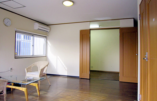 市川曽谷 アネックス